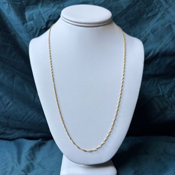 14k Yellow Gold Diamond Cut Singapore Chain 24 Inch 2mm Necklace Vintage 3.2g - Picture 2 of 16